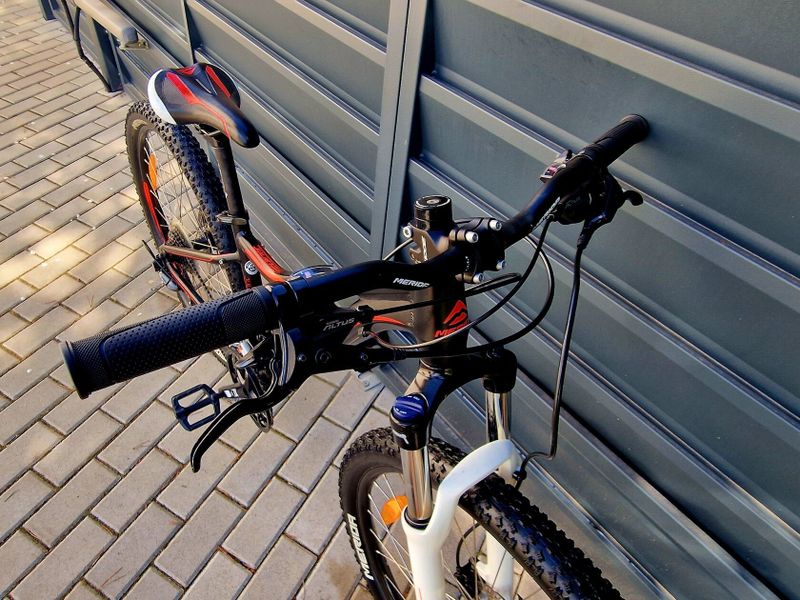 (66)Horské hliníkové kolo Merida 27,5" Kotoučové brzdy