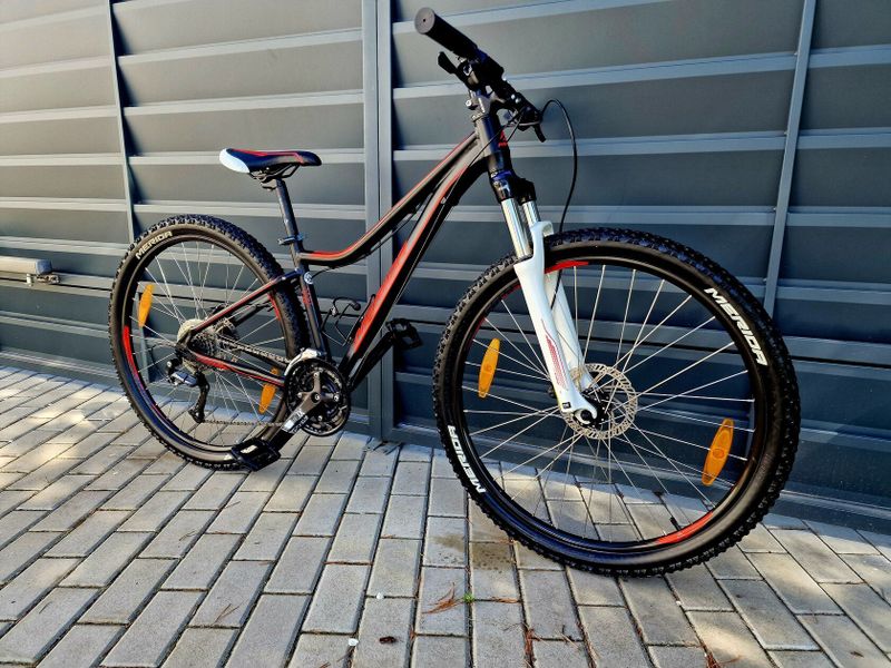 (66)Horské hliníkové kolo Merida 27,5" Kotoučové brzdy