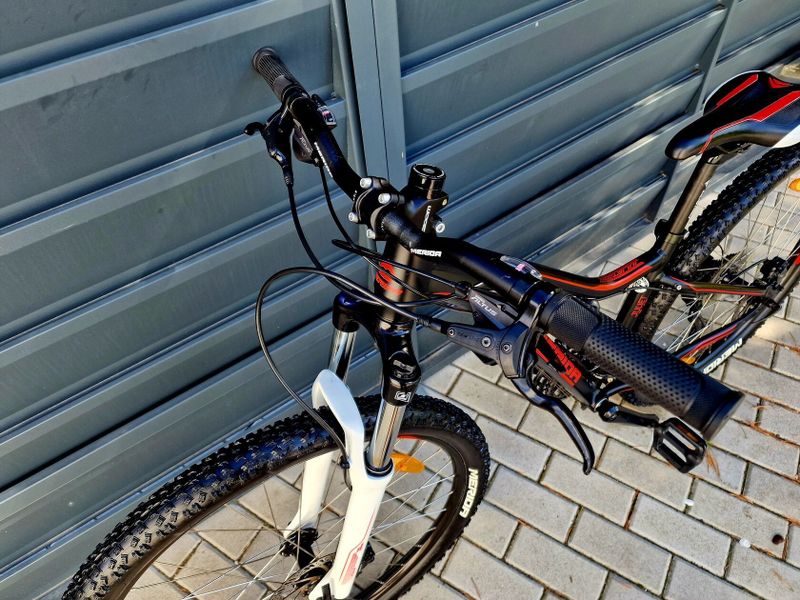 (66)Horské hliníkové kolo Merida 27,5" Kotoučové brzdy