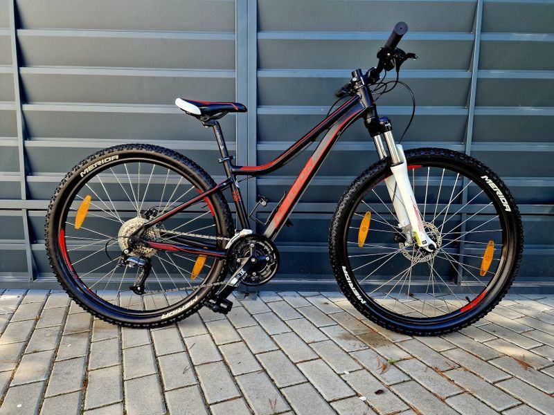 (66)Horské hliníkové kolo Merida 27,5" Kotoučové brzdy
