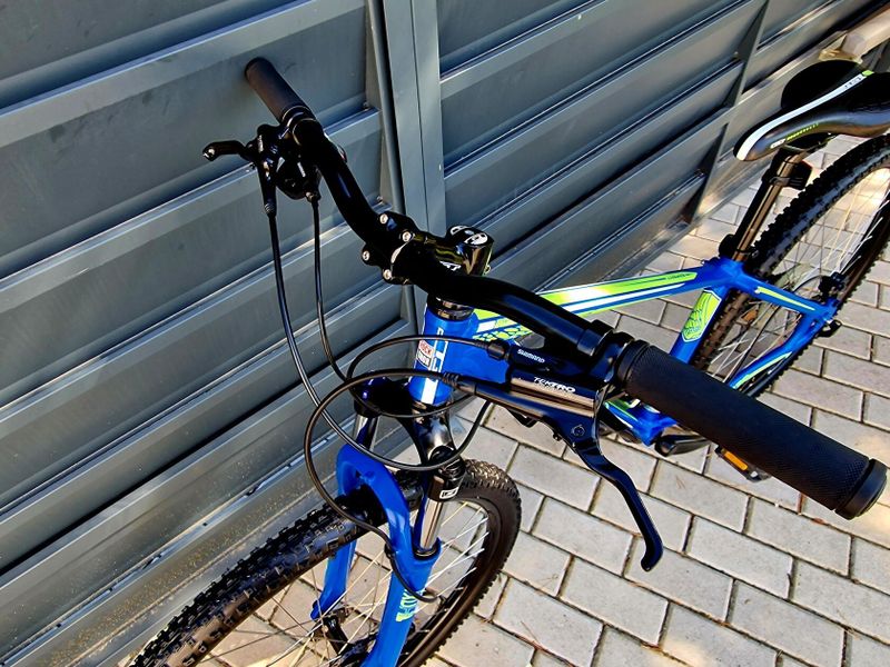 (69)Horské hliníkové kolo GT 27,5" Kotoučové brzdy
