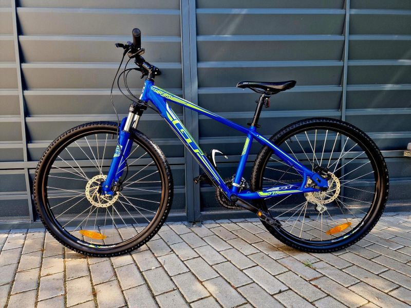 (69)Horské hliníkové kolo GT 27,5" Kotoučové brzdy