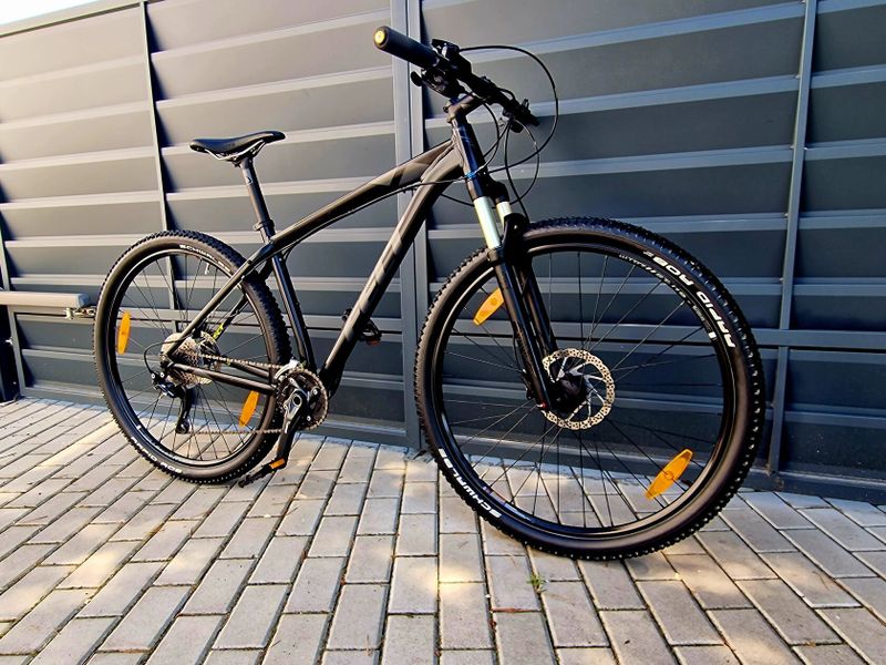 (70)Horské hliníkové kolo Felt Air 29" Kotoučové brzdy