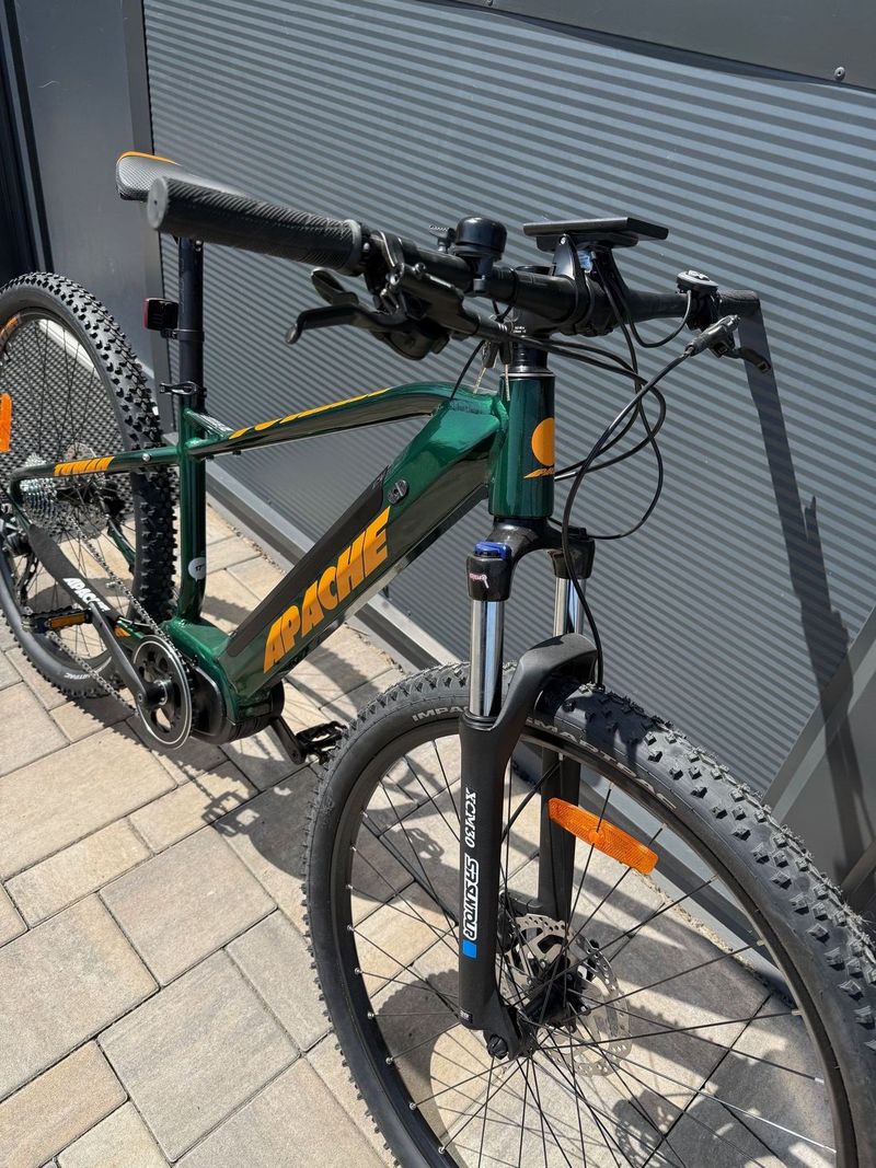 Apache Tuwan MX 5 velikost 17/M Nové elektrokolo+ doplňky za 2000 dle výběru zdarma