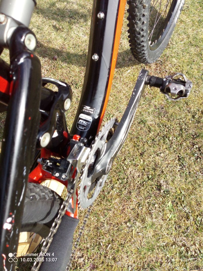 Specialized Camber 26" celopero po velkém servisu