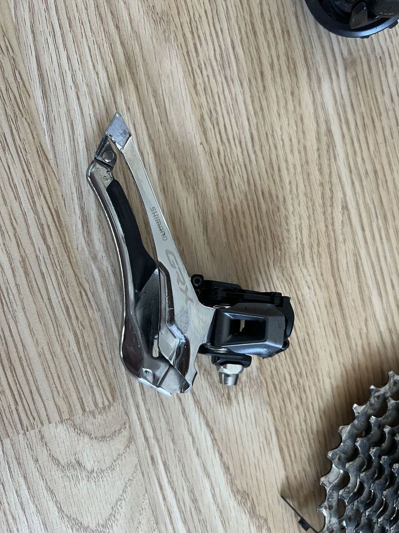 Sada Shimano GRX + FSA kliky