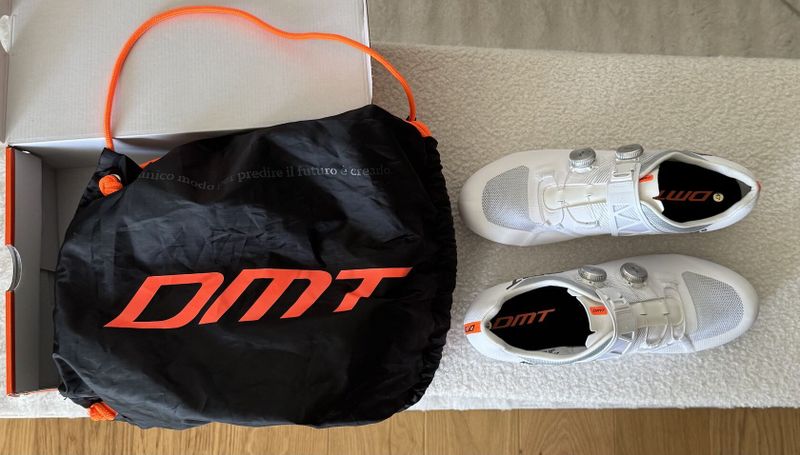 DMT KR0 EVO pánské silniční tretry EUR 47