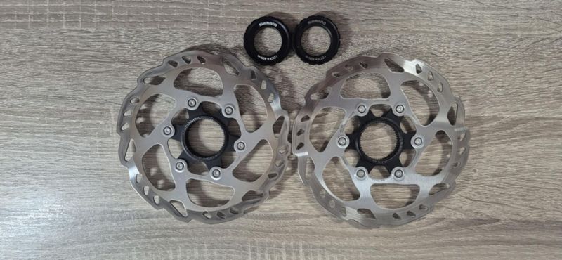 Brzdové kotouče Shimano 160 / SM-RT70-S Použité