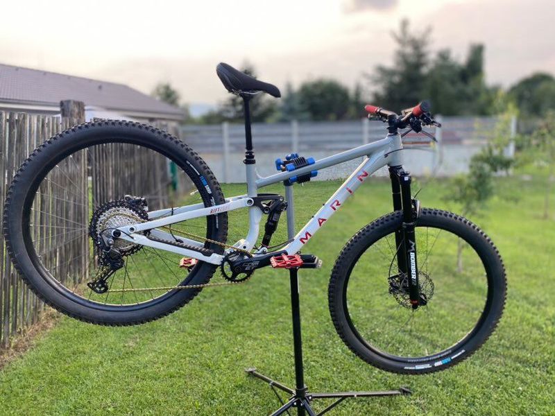 Zánovní trail bike 