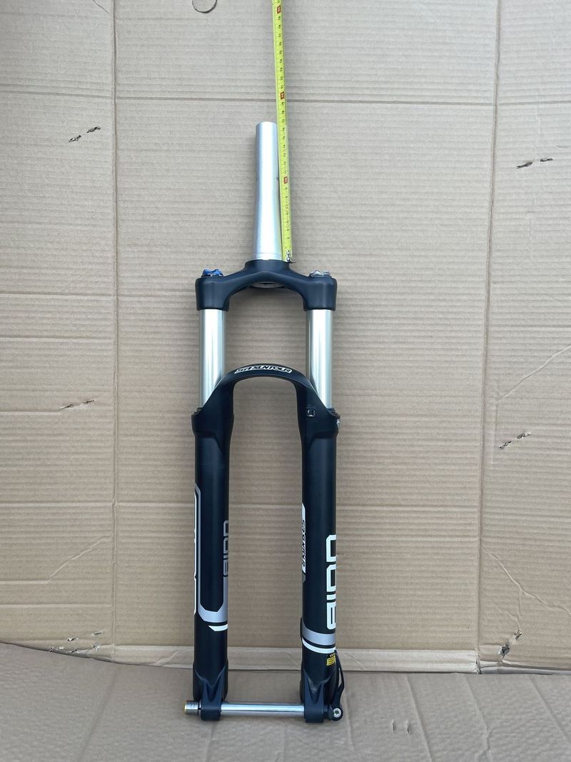 SR Suntour Aion LO-R 29" noboost, krásný stav