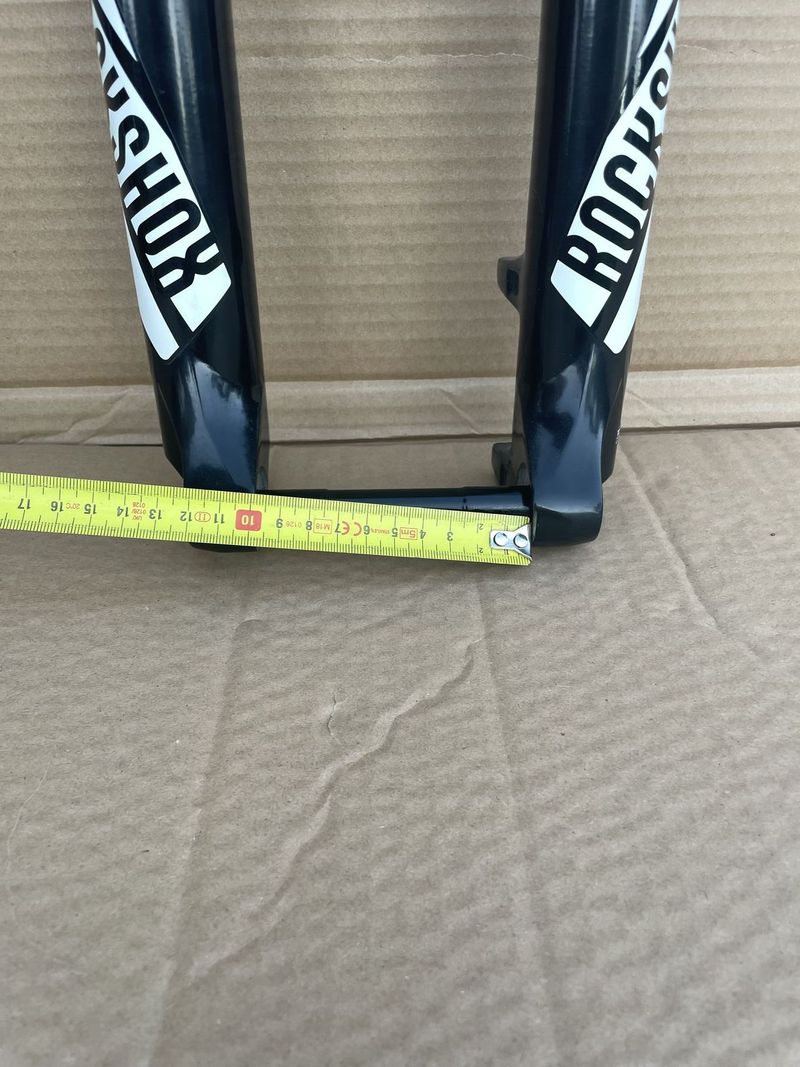 RockShox YARI 180mm, 29"