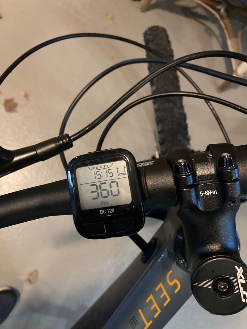 Haibike Seet 100 velikost xs(14), kola 27,5