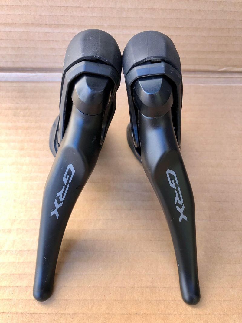 Řadící + brzdové páky SHIMANO GRX ST-RX600 1x11s