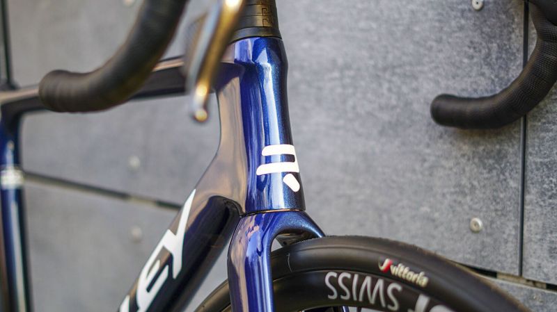RIDLEY FALCN RS FORCE AXS KOLA DT SWISS 1800 RADIANT M 57CM