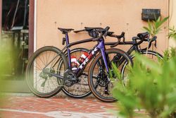 Trek Domane vel. 54, ultegra di2 2x12, SRM powermeter 