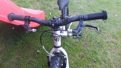 Early rider seeker 14