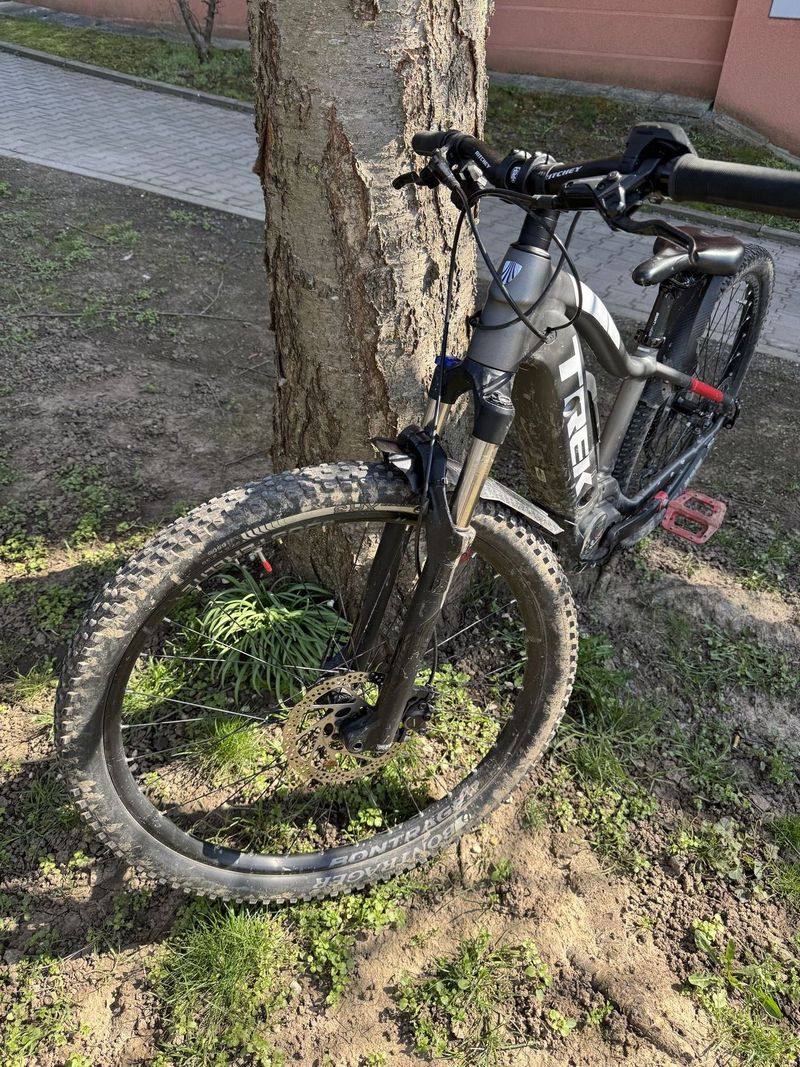 Trek Powerfly 5