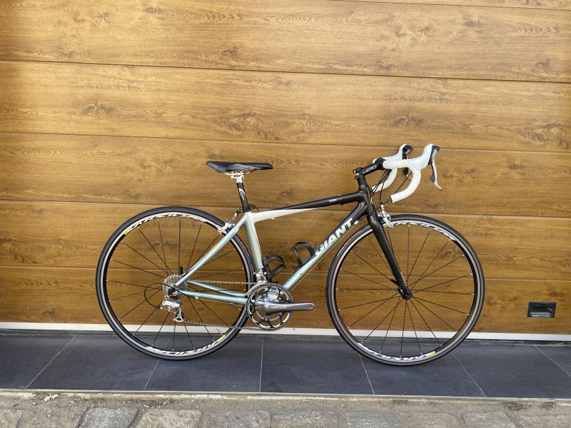 🔥🔥🔥 Giant TCRCW vel. XS, Shimano Ultegra 10s, doprava ZDARMA + roční záruka na rám 🤝🤝🤝