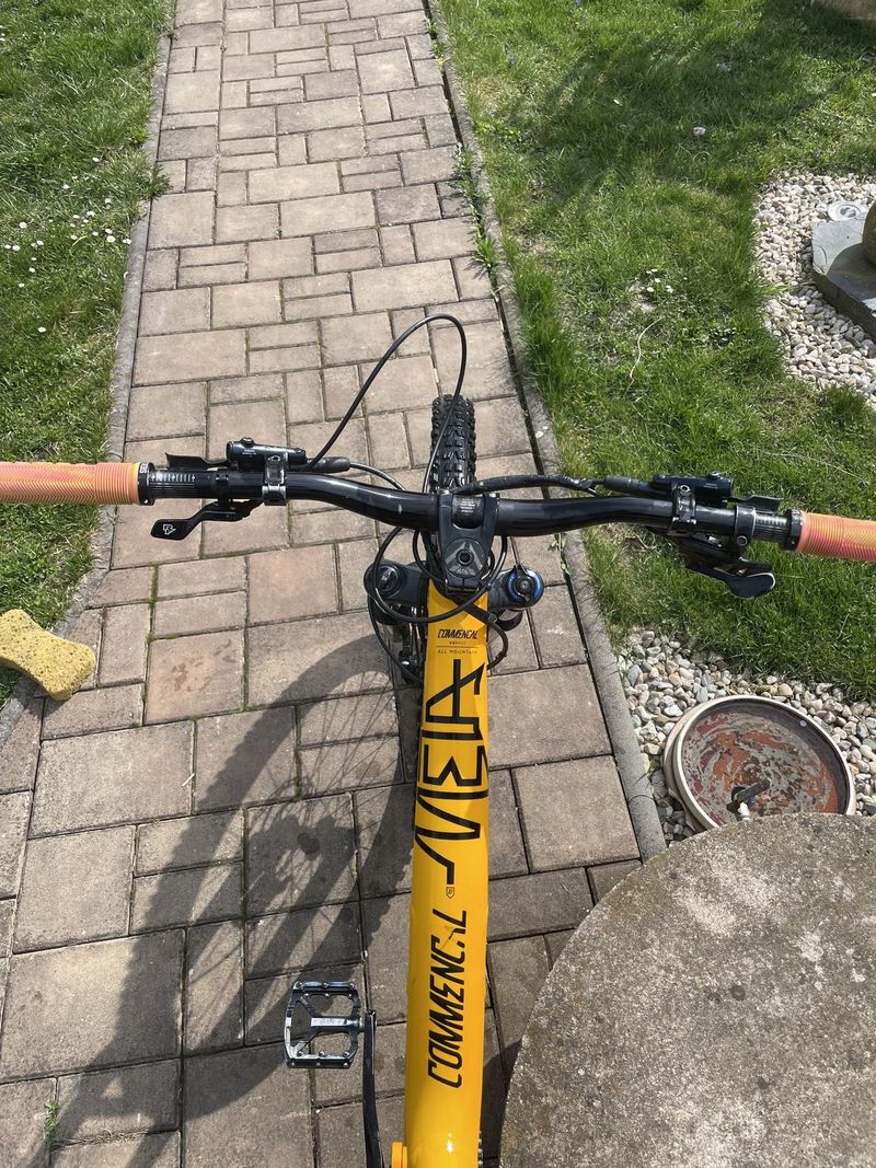 commencal meta