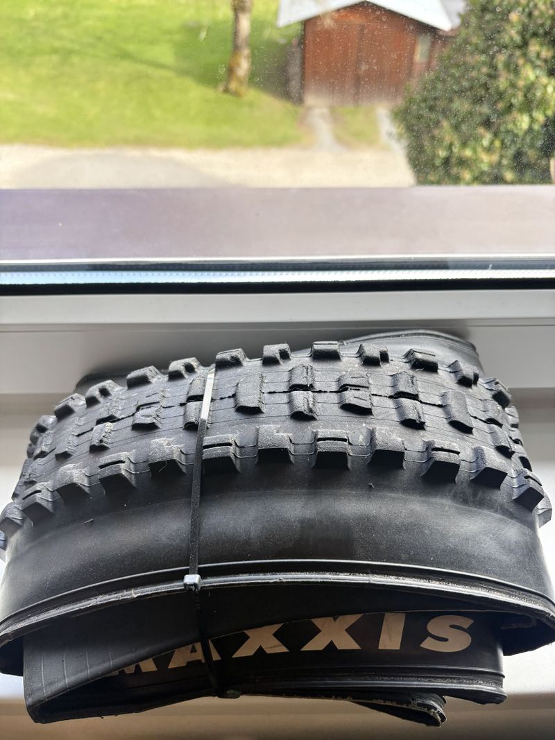 Maxxis Minion DHR II MaxxTerra 27,5" 2.8 MTB plášť kevlar