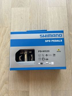 nove Shimano PD-M520