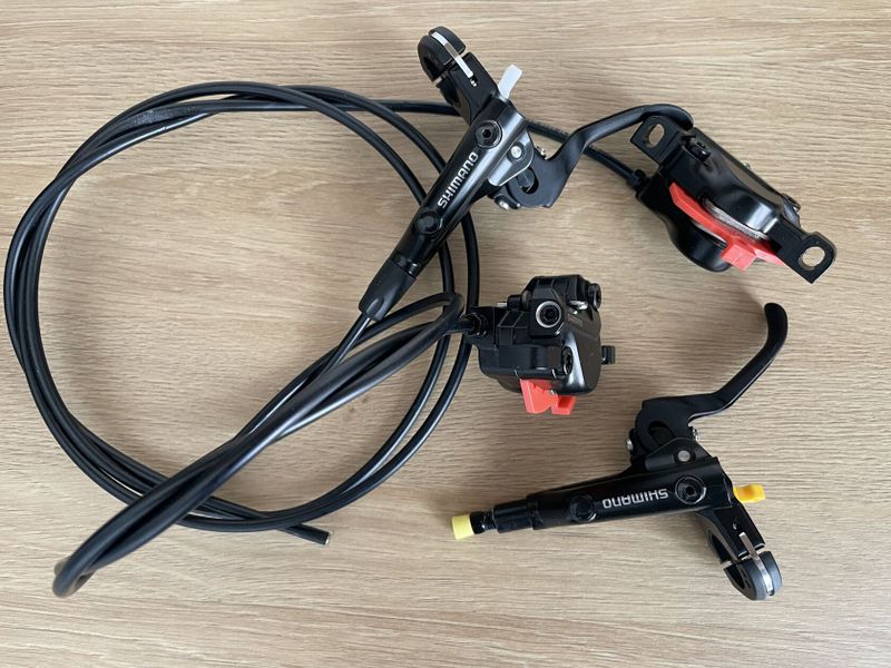 Nové brzdy Shimano MT501