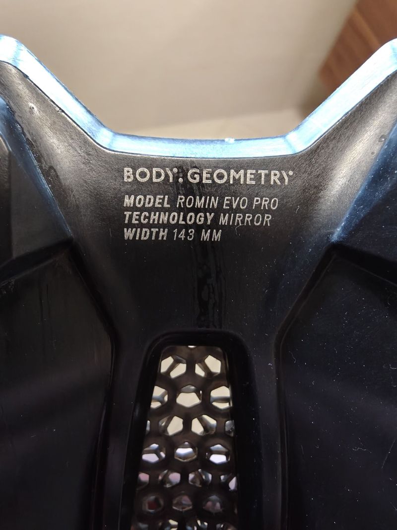Sedlo SPECIALIZED Romin Evo Mirror Black 143 mm