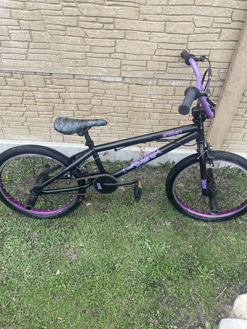 Dema hornet bmx