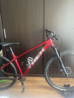 Trek - Marlin 8 Gen 2 2023