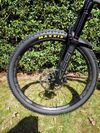 Trek Slash 9.8 M/L nové díly, čerstvý servis odpružení 
