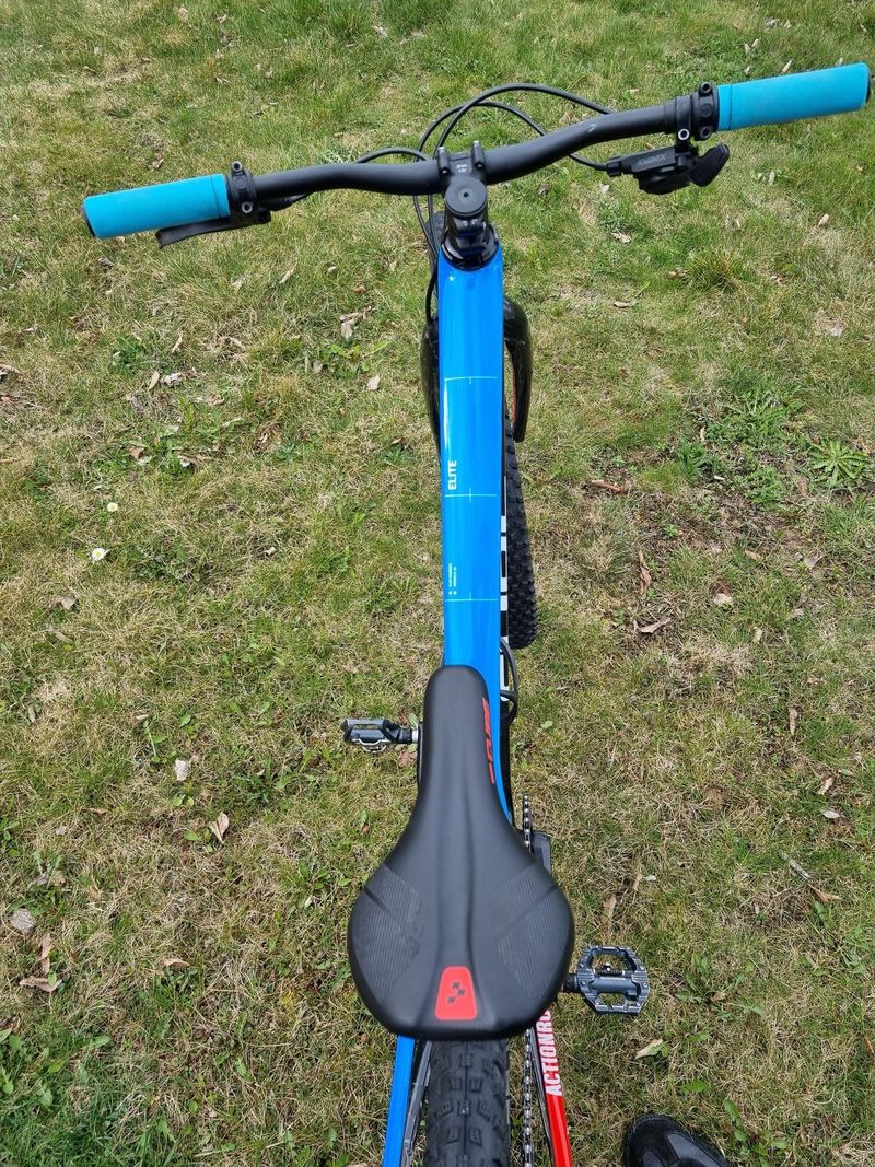 Dětská sportovní raketa 