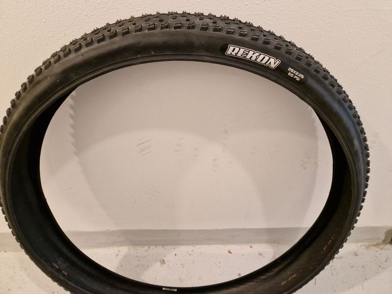 Prodám Maxxis Recon 29x2.25 EXO nový