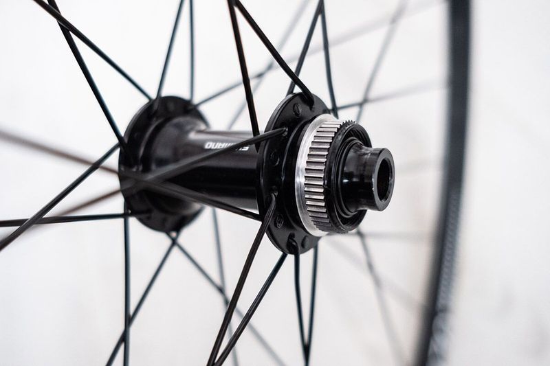 Kola DT Swiss R470 db + pláště Vittoria Rubino Pro G2