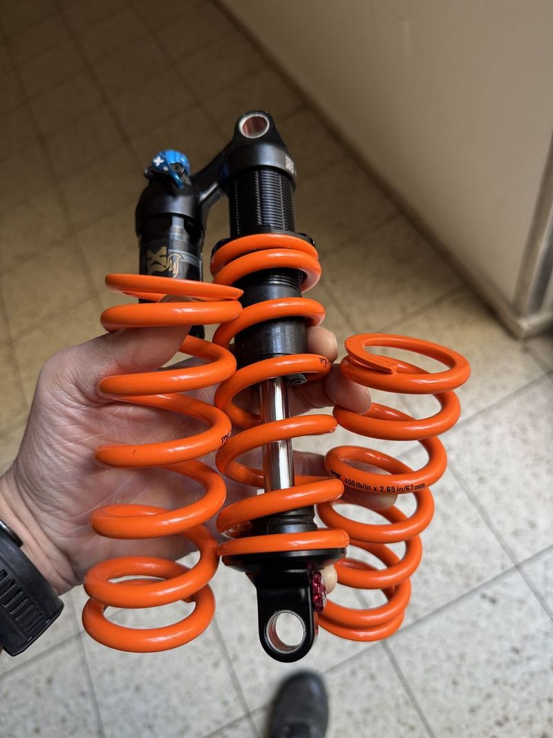 Santa Cruz Nomad v6 cc M.