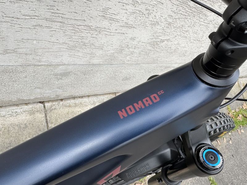 Santa Cruz Nomad v6 cc M.