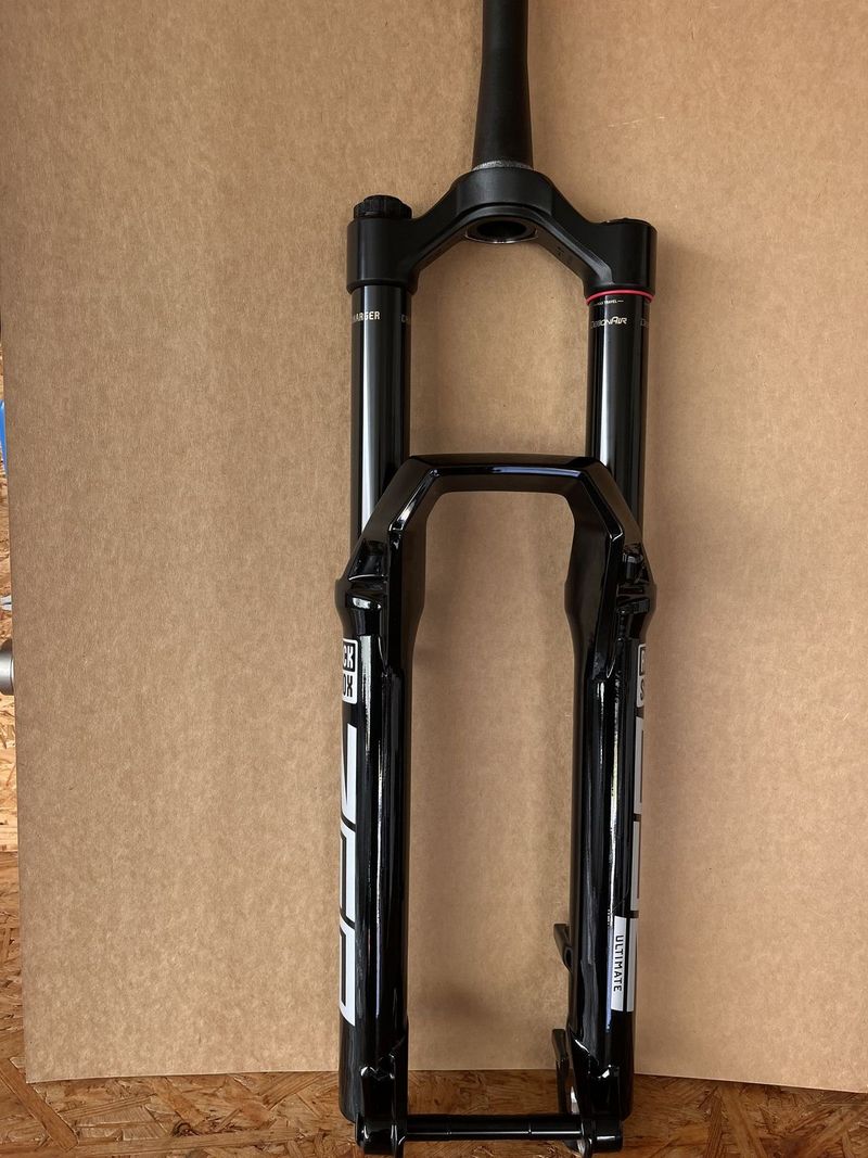 Prodam vidlici RockShox ZEB 