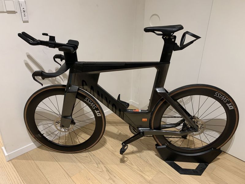 Canyon Speedmax SLX 7 12sp.Sram Rival, kola DT Swiss 