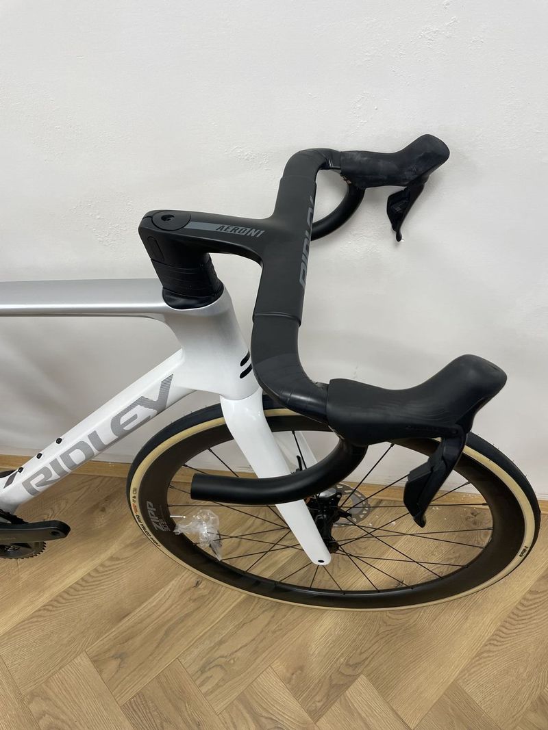 Ridley Falcn Ultegra Di2 2x12, Zipp 303S 