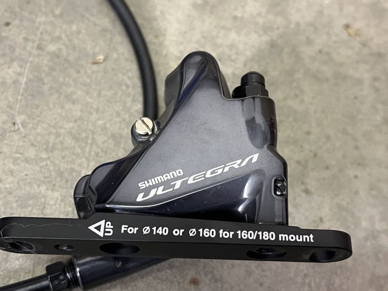 Shimano Ultegra 2x11 disc, 50-34 kliky, 11-32 kazeta - 300 km jetá