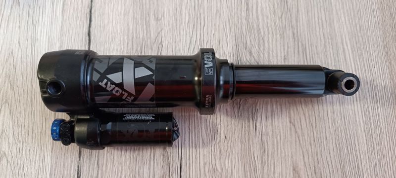 Fox Float X Performance Elite 225×75