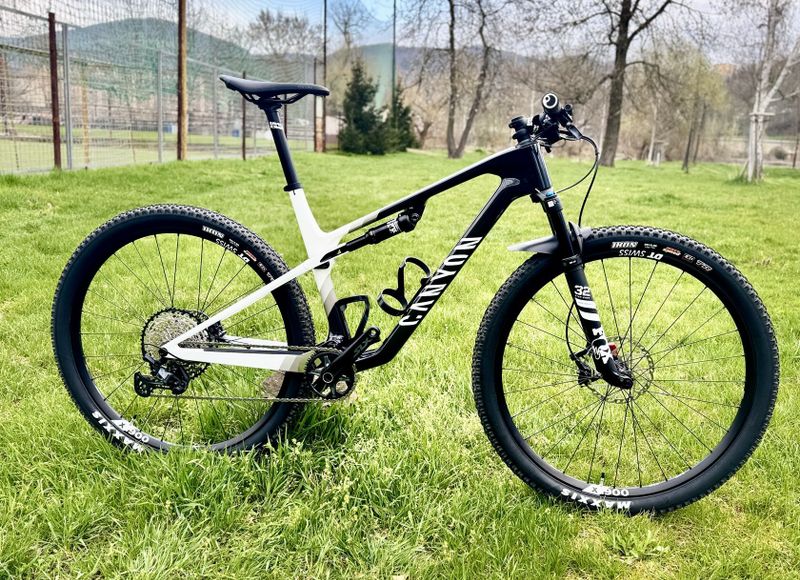 Canyon Lux CF