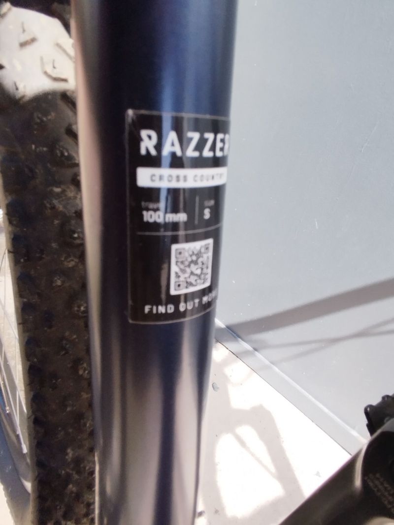 PELLS RAZZER 5 W MAGENTA