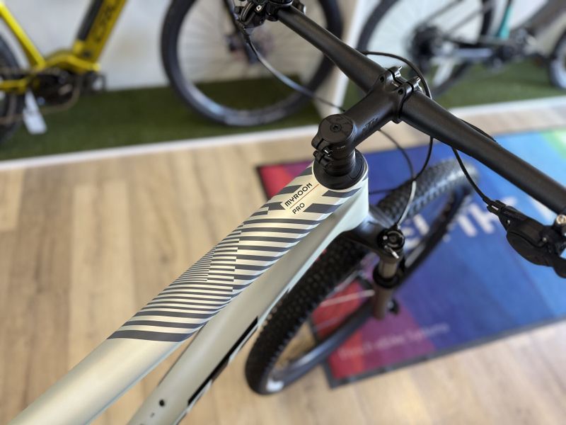 KTM Myroon PRO 29" Carbon veľkosť L
