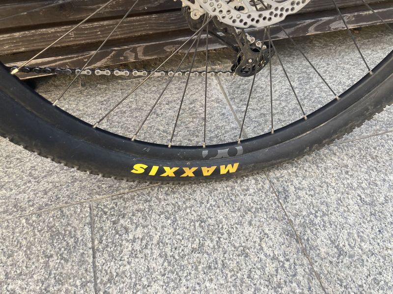 Orbea oiz h 30 velikost M