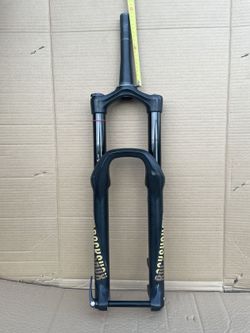 RockShox Yari RC 27,5