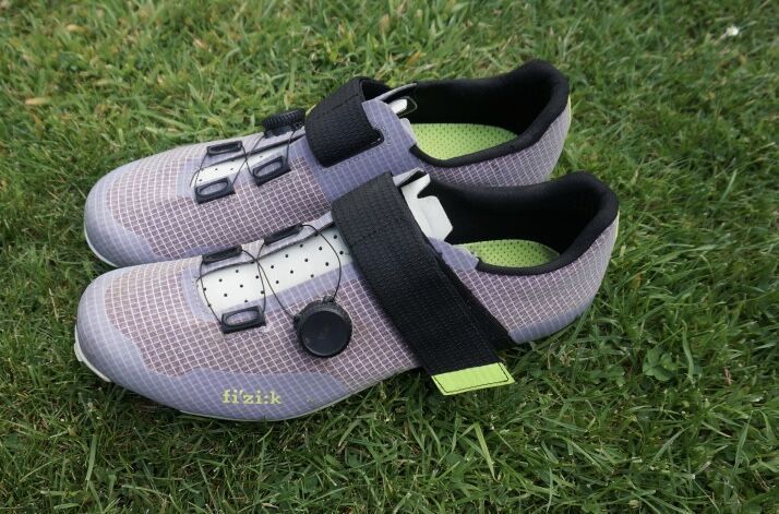 Tretry Fizik Vento Ferox Carbon lilac - white 46