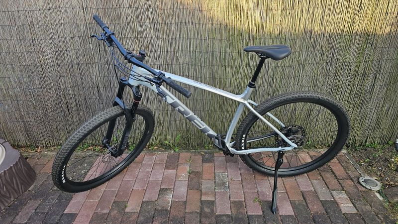 Zánovní TREK Procaliber 8, XL
