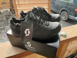 Scott shr-alp flat lace 45
