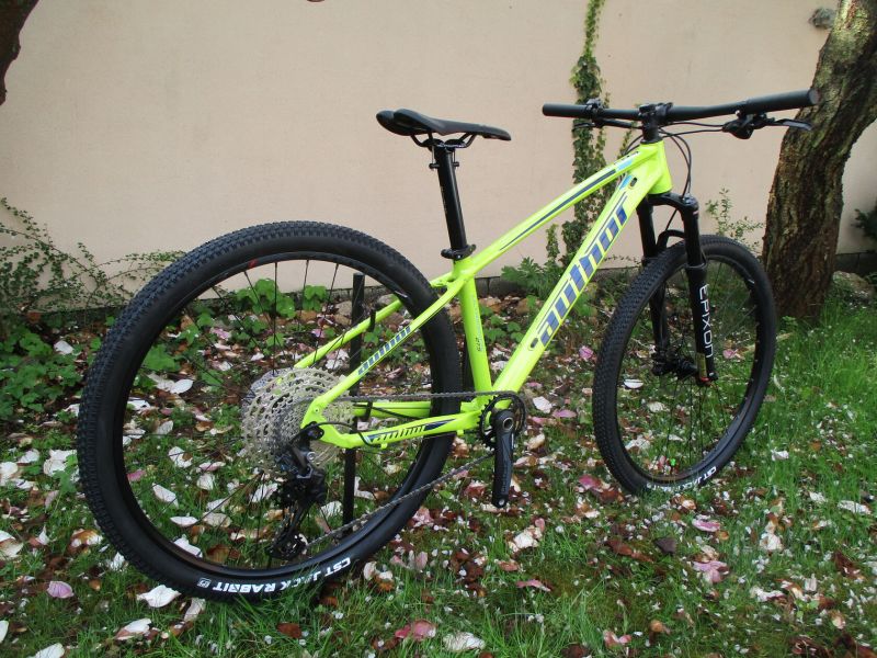Nové 27,5" kolo Author Ultrasonic 14", vzduchová vidlice Suntour Epixon RL-R, Deore 1x11