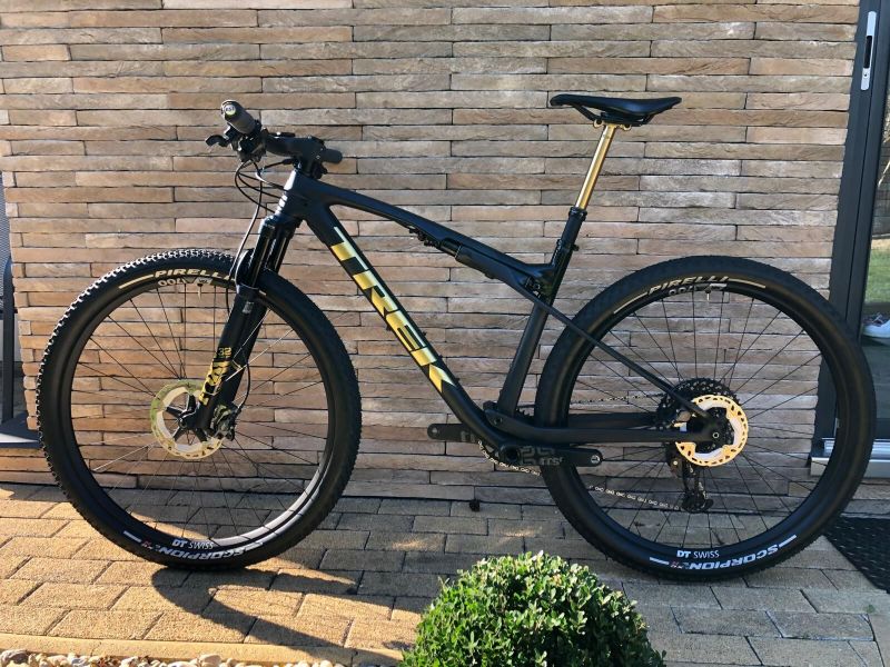 TREK SUPERCALIBER 9.8 AXS GOLD, vel. L